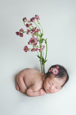 おくるみポーズ04